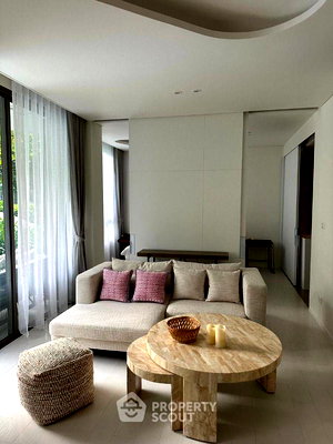 Condos for sale : 2-BR Condo at Veranda Residence Hua Hin close to Khao Takiab beach (ID 1045499)