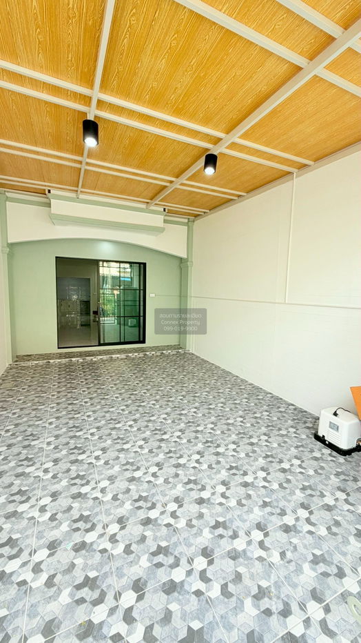 รูป ขายทาวน์เฮ้าส์/ทาวน์โฮม อู่ทองเพลส 2 คูคต ลำลูกกา ปทุมธานี CX-146092 ✅ ทักไลน์ @connexproperty ตอบทันที ทีมงานมืออาชีพ ✅ - รูปที่ 2/8