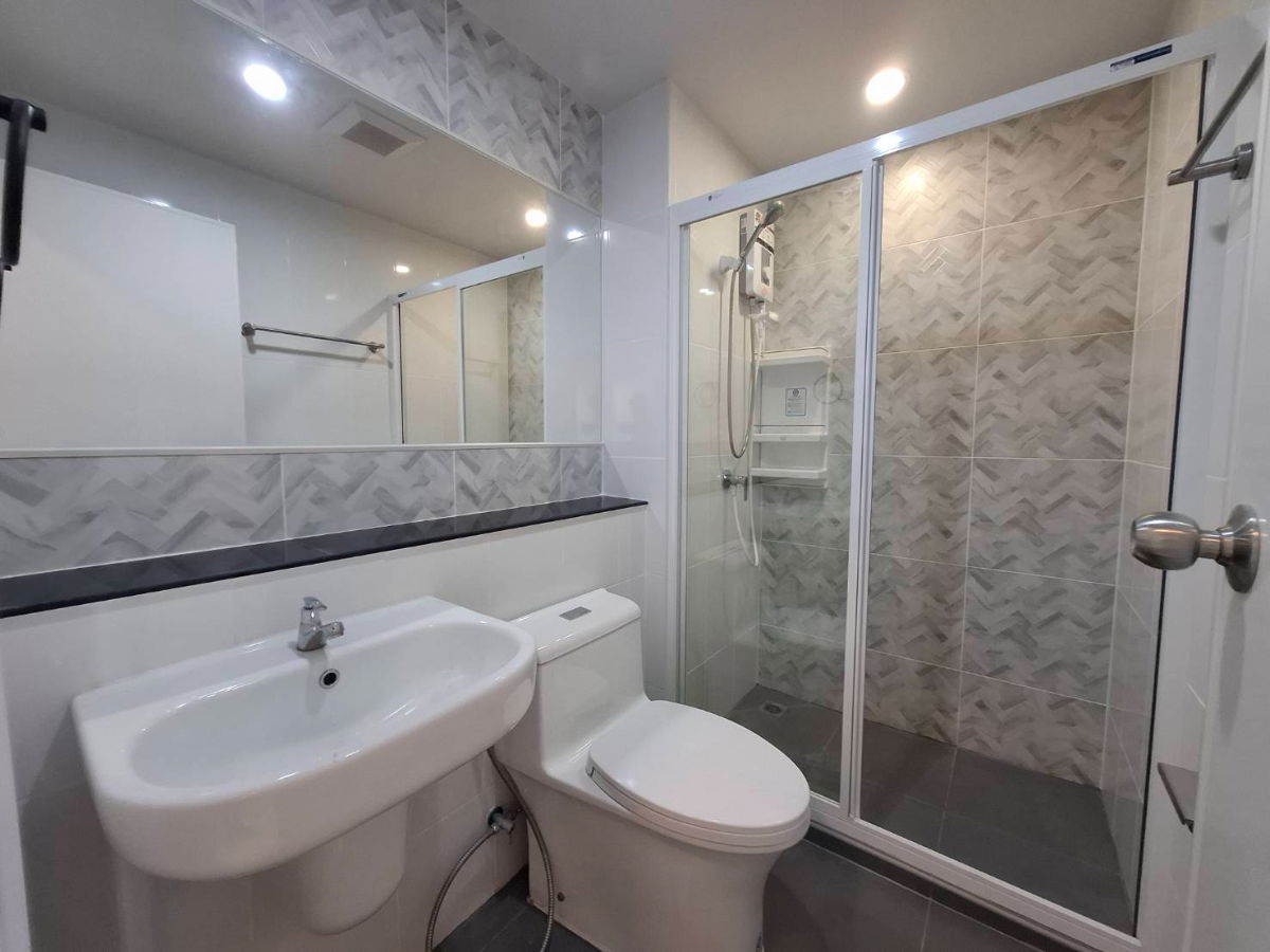 รูป  💥For rent  🏬  Regent Home Bangna 🏬 JA-1085 - รูปที่ 8/8