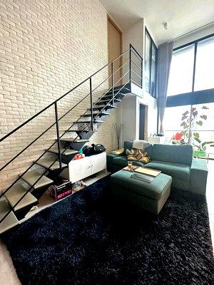 Condos for rent MRT Sam Yan :  The Lofts Silom  Duplex 2 Bedrooms, 2 Bathrooms Floors 15-19 Size: 78 sq.m.