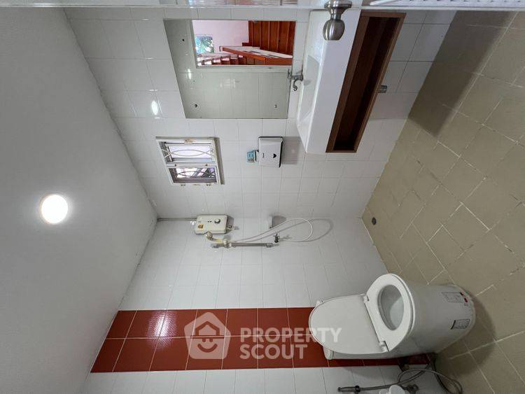 picture 3-BR House in Lam Prathew (ID 2654856) - 13/19