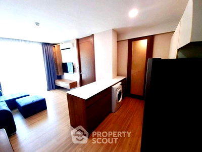 คอนโดให้เช่า : คอนโด 1-ห้องนอน ที่ กรีนเลค คอนโด ศรีราชา ใน สุรศักดิ์ (ID 2638391)