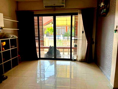 Houses for rent Rayong : Pet owners looking for a rental home? 🎉 Single-story detached house that allows pets in the heart of Rayong!
