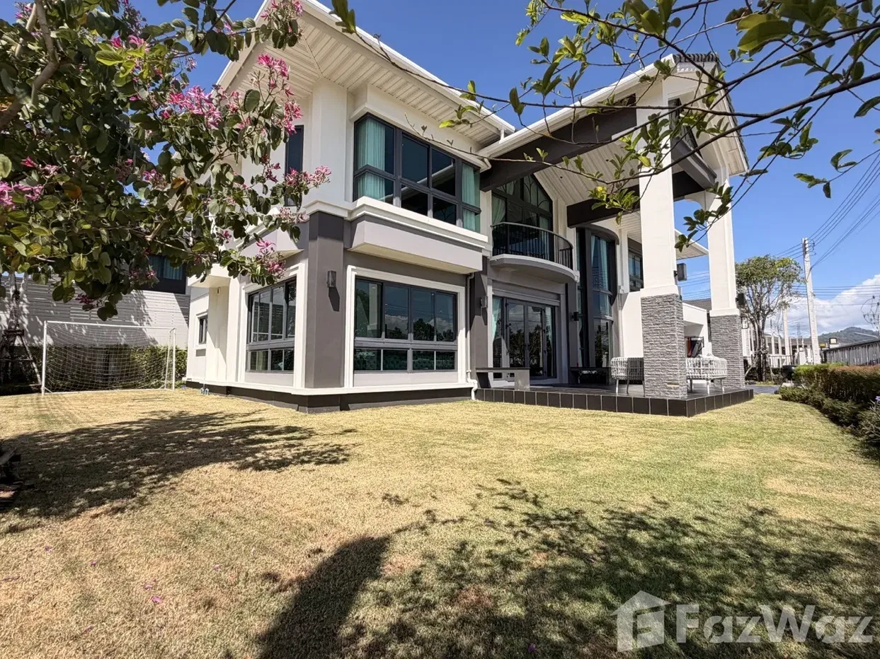 picture LUXURY LAKE FRONT 6-BEDROOM RESIDENCE 6042579 - 49/101