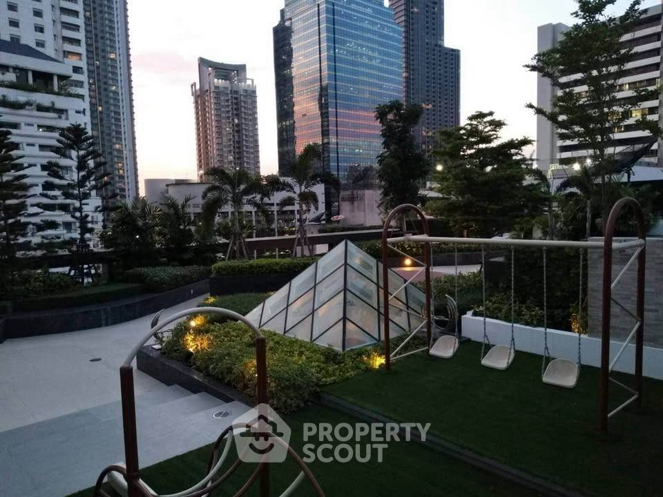 picture 2-BR Condo Inter Lux Premier Sukhumvit 13, 400m to ARL Makkasan (ID 2653257) - 3/13