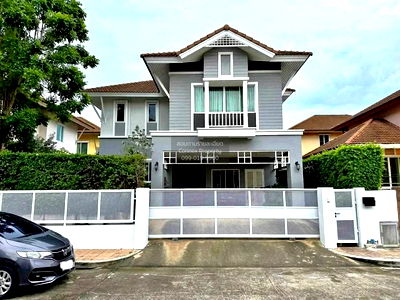 Houses for sale Bangkok : For Sale House , PRINYADA WONGWAN - SATHORN , Bang Khae , Bang Khae , Bangkok , CX-145653 ✅ Live chat with us ADD LINE @connexproperty ✅
