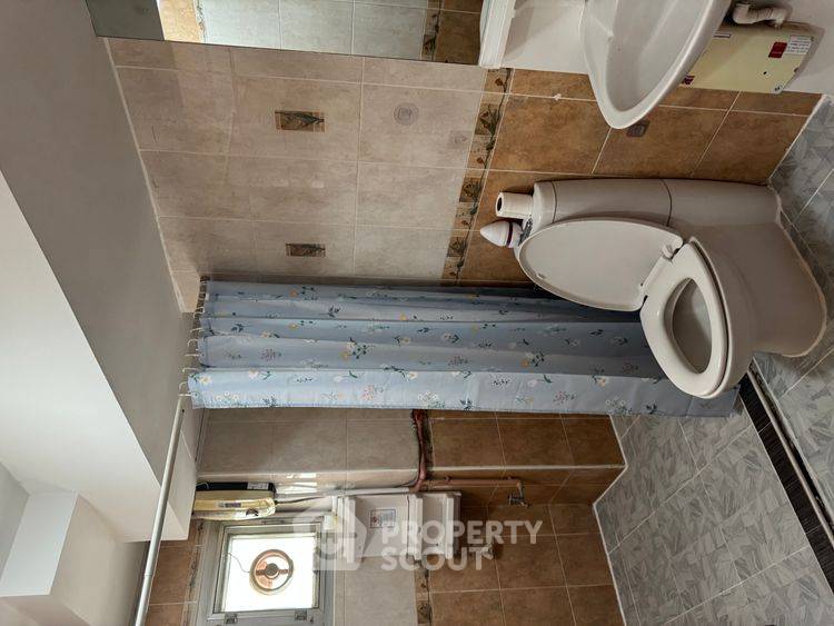 รูป คอนโด 2-ห้องนอน ที่ พรีเมียร์ เพลส ใน สวนหลวง (ID 2612162) - รูปที่ 9/9