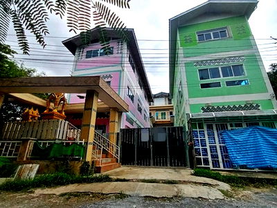 Houses for sale Suk Sawat Road : FOR SALE  HOUSE PROPERTY  9200000 BAHT.