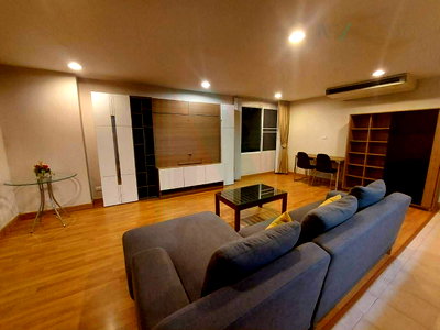 Condos for rent : For Rent Condo THE AREE CONDOMINIUM Building 1, Floor 2,1 bed room, Room size 58 sqm