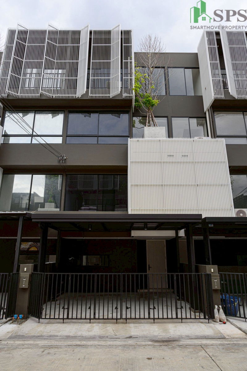 ทาวน์โฮมให้เช่า : ทาวน์โฮมNue Hybe สุขสวัสดิ์ (SPSEVE1733)