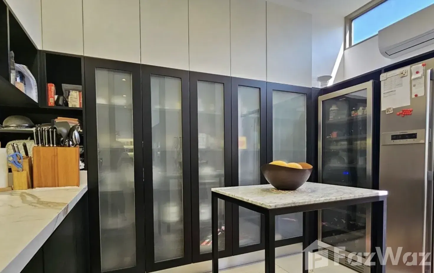 picture Beautiful villa, specious Land size 6047348 - 18/31