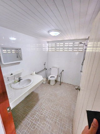 รูป วชิรธรรมสาธิต39-49 Ice bath Sauna bar คฤหาสน์ 2 หลัง 1ไร่ 53 ตรว. BTSอุดมสุข1.6กม. ให้เช่า 2 ชั้น 6นอน 3น้ำ ถนนสุขุมวิท 101-1 - รูปที่ 7/8