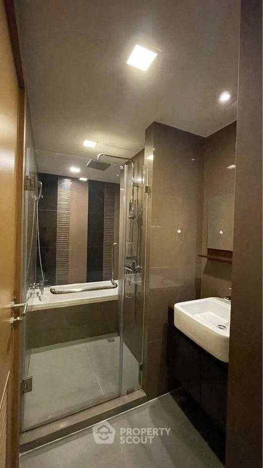 picture 2-BR Condo Inter Lux Premier Sukhumvit 13, 400m to ARL Makkasan (ID 2653257) - 7/13