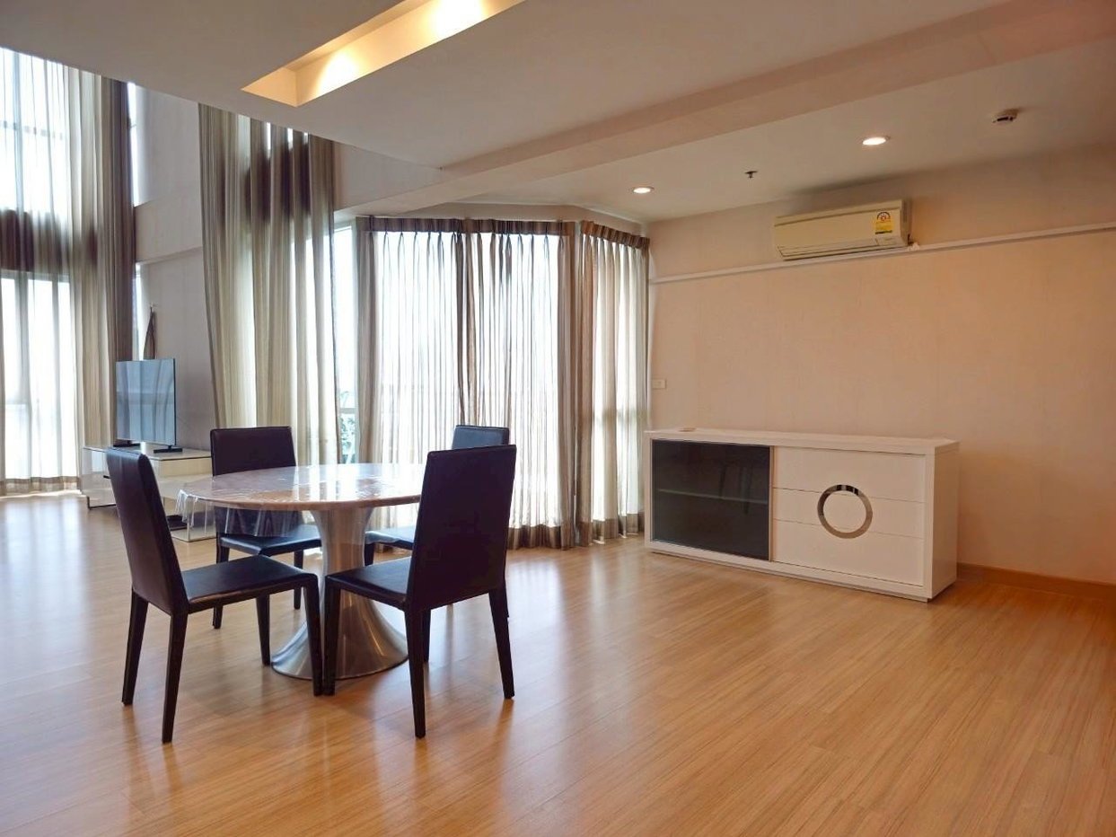 รูป LTHC14356 – Condo for Rent | The Ratchadamri | 132 sqm | 2 Beds 2 Baths (Duplex) | Near BTS Ratchadamri | 85K/Month | คอนโดให้เช่า เดอะ ราชดำริ - รูปที่ 15/20