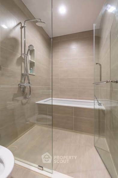 รูป คอนโด 2-ห้องนอน ที่ ริธึ่ม เจริญกรุง พาวิลเลี่ยน ใกล้ BTS สะพานตากสิน (ID 2643629) - รูปที่ 3/9