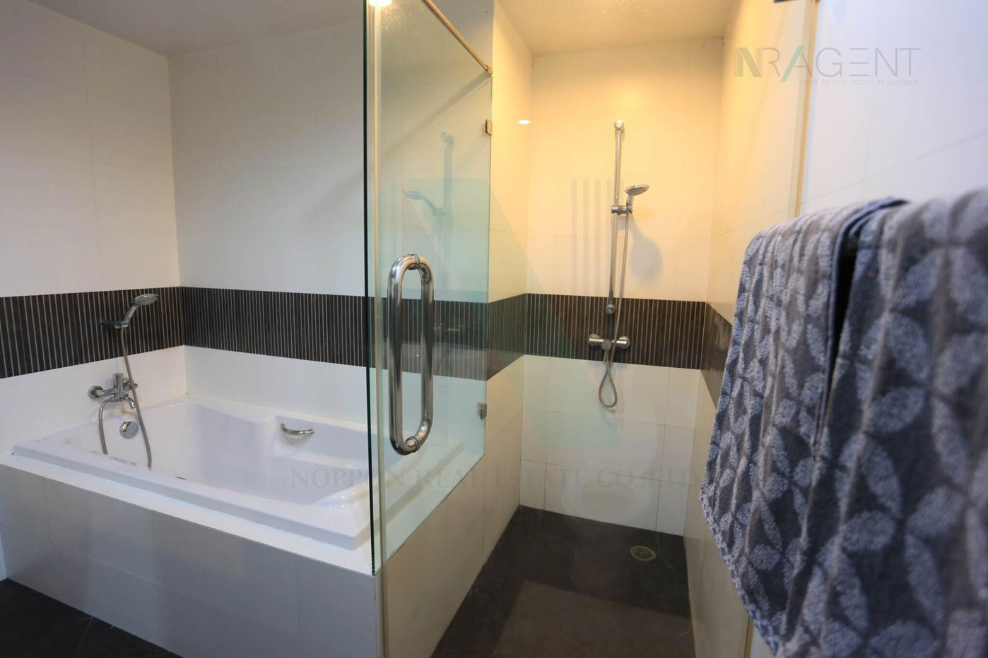 รูป 🚩 ขายคอนโด เออร์บานา สาทร อาคาร 1 ชั้น 21 1 ห้องนอน ขนาด 70 ตรม ใกล้ โรงแรมสุโขทัย - รูปที่ 3/8