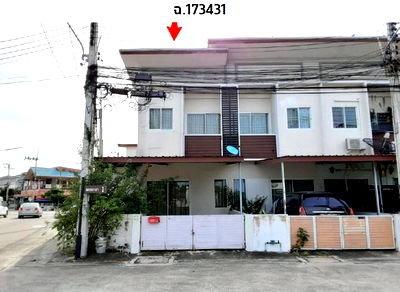 Townhouses for sale Muang Chon Buri Chonburi : FOR SALE  TOWNHOUSE PROPERTY  1760000 BAHT.