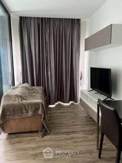 1-BR Condo at Knightsbridge The Ocean Sriracha in Surasak (ID 2297054)