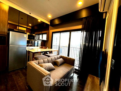 Condos for rent Soi Ekamai (Sukhumvit 63) : 2-BR Condo at Park Origin Thonglor near BTS Thong Lor (ID 2462267)
