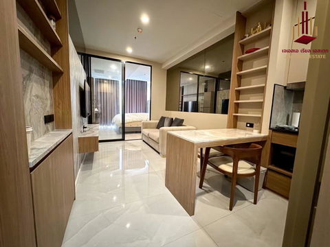 ✨ For Rent: Noble Ploenchit Condo ✨ 💰 Only 42,000 THB/month