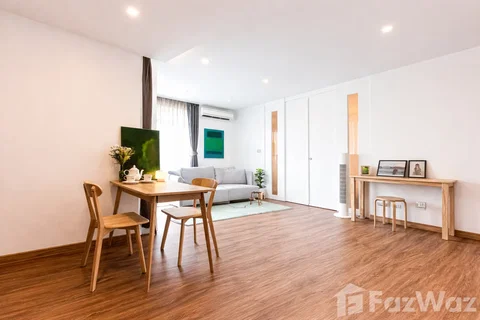 Contact us today to make it Yours. Corner 1BR with Tenant | Low-Rise Condo near BTS Ekkamai – Tree Condo Sukhumvit 42 1668450
