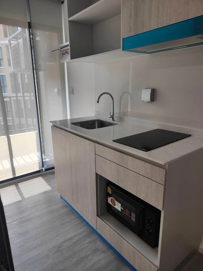 รูป คอนโด Atmoz portra ตรงข้ามโรบินสันศรีสมาน อยู่ใกล้กับ สำนักงานปลัดกลาโหมศรีสมาน 9000 อาคาร Aชั้น5ห้อง one bed ห้องนอน 1 ห้องน้ำ 1 - รูปที่ 6/7