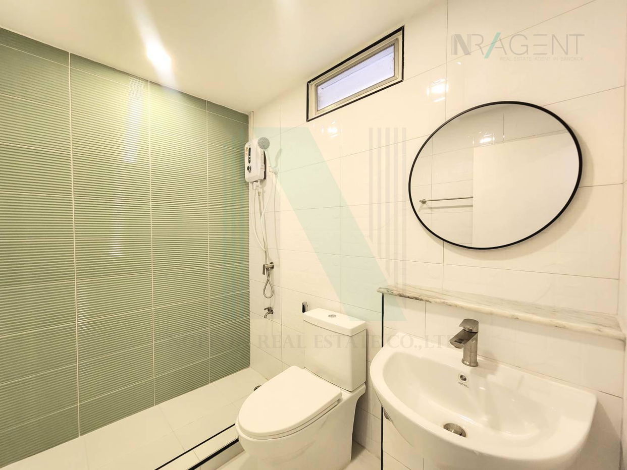 รูป ขายคอนโด เดอะ พาร์คแลนด์ บางนา อาคาร 5 ชั้น 8 1 ห้องนอน ขนาด 37 ตรม ใกล้ เซ็นทรัล บางนา - รูปที่ 6/8