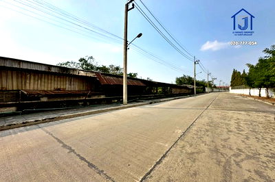 ที่ดิน เมืองปทุมธานี ปทุมธานี : ขายที่ดินถมแล้ว 12 ไร่ 17 ตารางวา หน้ากว้าง 106 เมตร ถนนสะพานนนทบุรี-บางบัวทอง ใกล้นิคม-ทางด่วนโทลล์เวย์