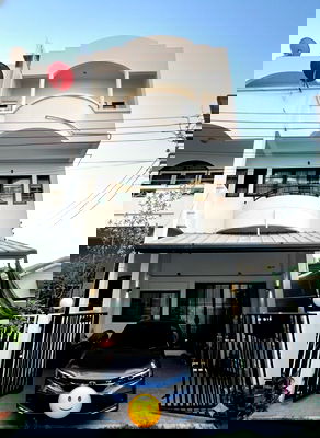 เช่าทาวน์โฮม ถนนวิภาวดีรังสิต : 🏡✨ ให้เช่าทาวน์โฮม 3 ชั้น หลังมุม แต่งครบ – ลาดพร้าว 15 บ้านสวย ฟังก์ชันแน่น พร้อมฟิตเนสส่วนตัว ทำเลเมือง เดินทางสะดวกมาก