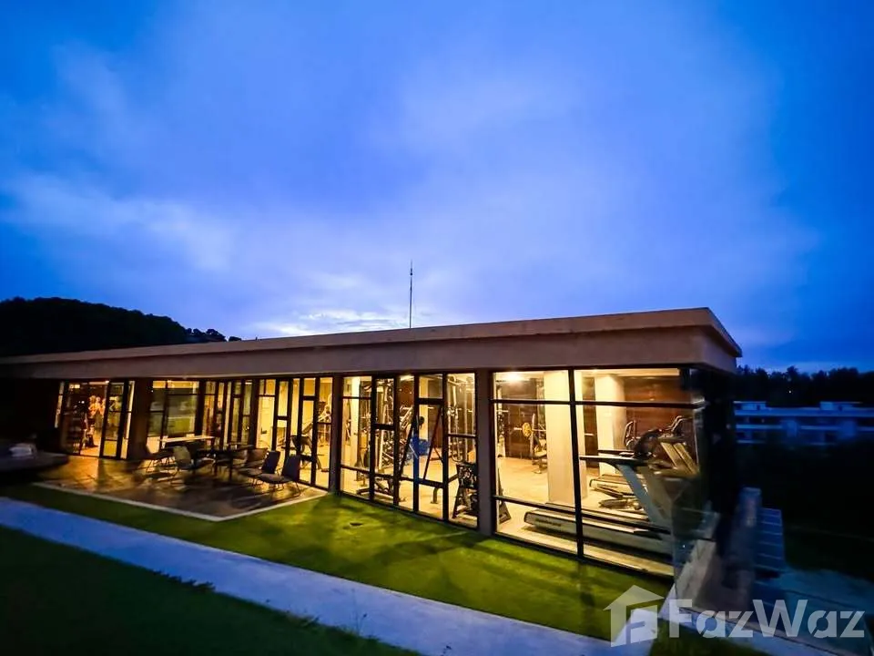 Beautiful condo with large rooftop swimming pool and gym 6040046 - image 3