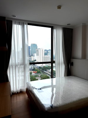 คอนโดให้เช่า : DT-9671  Supalai Oriental Sukhumvit 39  ทำเลดี  ใกล้ BTS พร้อมพงษ์