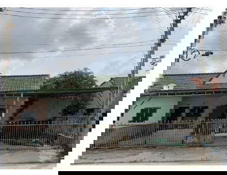 K01542 ขายทาวน์เฮ้าส์ โครงการฐิติรัตน์ อำเภอพนัสนิคม