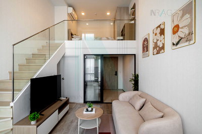 Condos for rent : For Rent Condo THE TREE PATTANAKARN-EKKAMAI Building 1, Floor 28,Duplex, Room size 35 sqm