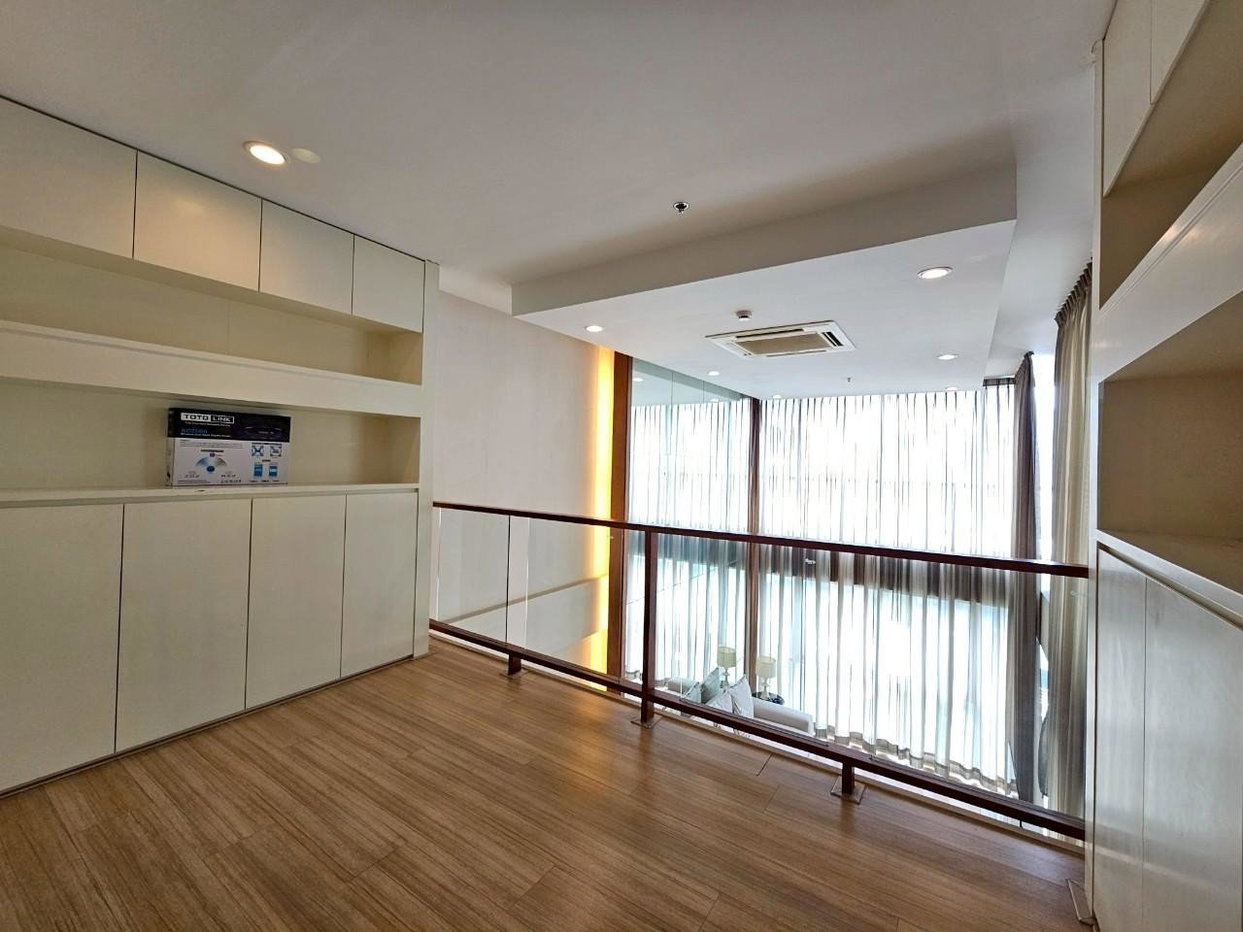 รูป LTHC14356 – Condo for Rent | The Ratchadamri | 132 sqm | 2 Beds 2 Baths (Duplex) | Near BTS Ratchadamri | 85K/Month | คอนโดให้เช่า เดอะ ราชดำริ - รูปที่ 20/20