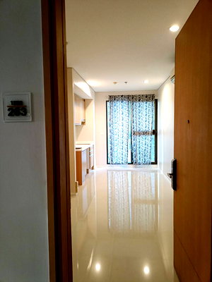 ขายคอนโด : #ขายคอนโดวิลล่าอโศก ชั้นสูง รีโนเวทปรับปรุงใหม่ทั้งห้อง พร้อมย้ายเข้าอยู่ได้เลย ชั้น 22 แบบ 1 ห้องนอน 40.59 ตรม. ขายราคา 5.1 ล้านบาท