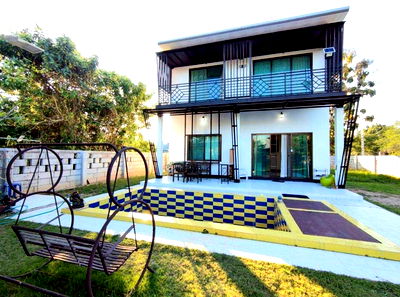 บ้านเดี่ยว สันทราย เชียงใหม่ :  ขายบ้านเดี่ยวนอกโครงการ พร้อมสระว่ายน้ำ พื้นที่กว้างขวาง สันทราย-เชียงใหม่ เนื้อที่ 100 ตร.ว. บรรยาส่วนตัว วิวภูเขาหลังบ้าน  ราคา 3 ล้าน 0961263535