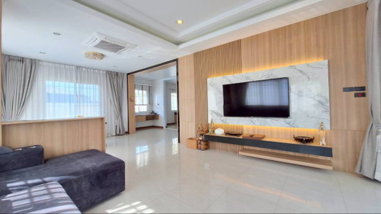 รูปภาพ House for rent in The Prominence project, Mueang Chiang Mai district. 3 bedrooms, 3 bathrooms. Rent: 40,000 baht/month.