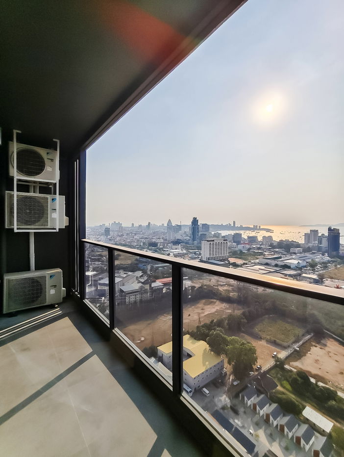 รูป Rare High-Floor for Sale at ONCE Pattaya Panoramic Sea View - รูปที่ 13/13
