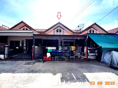 Townhouses for sale Si Racha Chonburi : TOWN HOUSE for sale  Bo Win Si Racha Chonburi