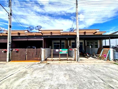 Townhouses for sale Pluak Daeng Rayong : TOWN HOUSE for sale  Mapyangphon Pluak Daeng Rayong