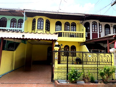 ทาวน์โฮม วิทยาลัยศิลปหัตถกรรมกรุงเทพ : ขาย‼️ ทาวน์เฮาส์แฝดหมูบ้านเสนาวิลล่า84