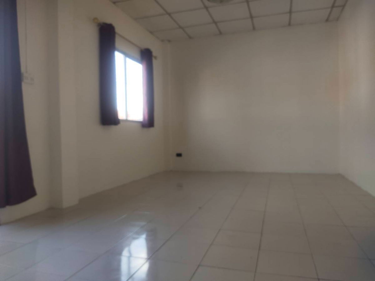 รูป ขายทาวน์สองชั้นศรีราชาหนองยายบู่3ห้องนอน2ห้องนำ้ - รูปที่ 16/19