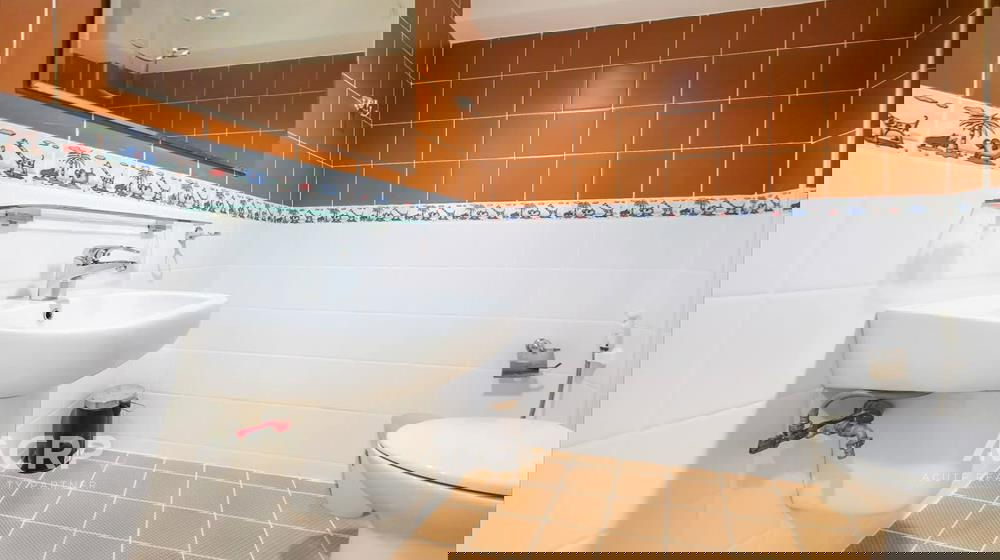 รูป ให้เช่า โฮมออฟฟิศ / สตูดิโอ / คาเฟ่ พระราม 4 สภาพดี ใกล้ รถไฟฟ้า สถานีพระโขนง - รูปที่ 2/18