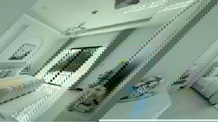 รูป พลูวิลล่าพัทยาหลังใหญ่ ฟังก์ชันครบ เหมาะสำหรับครอบครัวใหญ่ หรือซื้อเพื่ออยู่อาศัยระยะยาวในทำเลศักยภาพ บ้านเดี่ยวพัทยา บ้านบางละมุง - รูปที่ 32/42