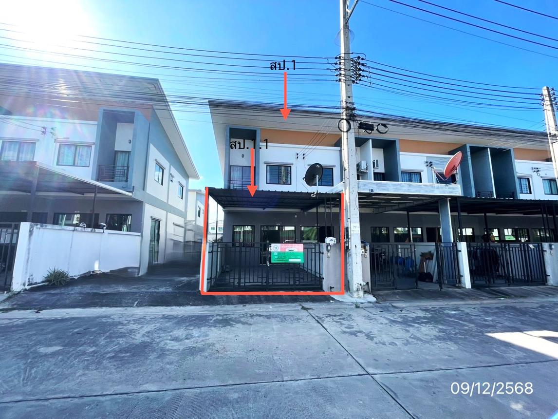 picture TOWN HOUSE for sale  Bung Si Racha Chonburi - 11/24