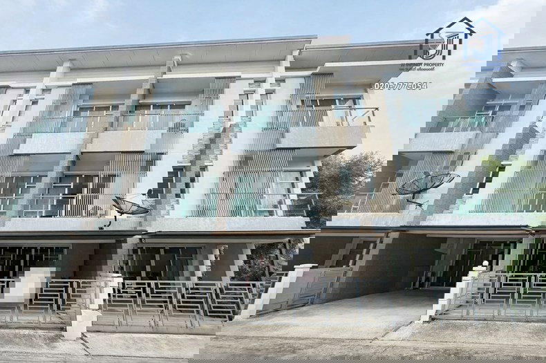 ขายทาวน์โฮม : ขายทาวน์โฮม 3 ชั้น ทาวน์พลัส เกษตร-นวมินทร์ ซอยคลองลำเจียก 14 ใกล้ทางด่วนเอกมัย–รามอินทรา 