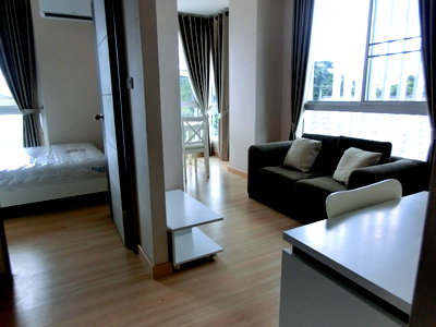 ขายคอนโด : ขายคอนโด One Plus Business Park 1 ชั้น 3 ห้องมุม อยู่ใกล้กับบิ๊กซีเอ็กซ์ตร้า เซ็นทรัลเฟสติวัล บรรยากาศเงียบสงบ ห้องมุมเป็นส่วนตัว ลมดีทั้งวัน