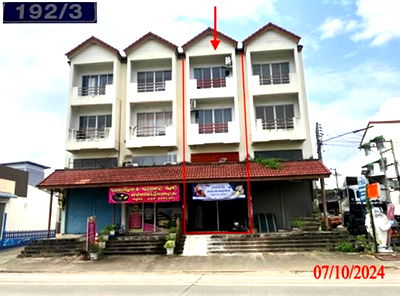 Shophouses for sale Muang Lamphun Lamphun : SHOP HOUSE for sale  Ban Klang Muang Lamphun Lamphun