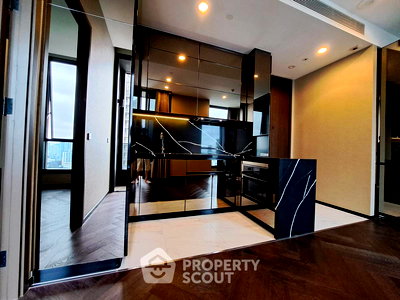 Condos for sale Sukumvit 36 : 1-BR Condo at The Esse Sukhumvit 36 near BTS Thong Lor (ID 997363)
