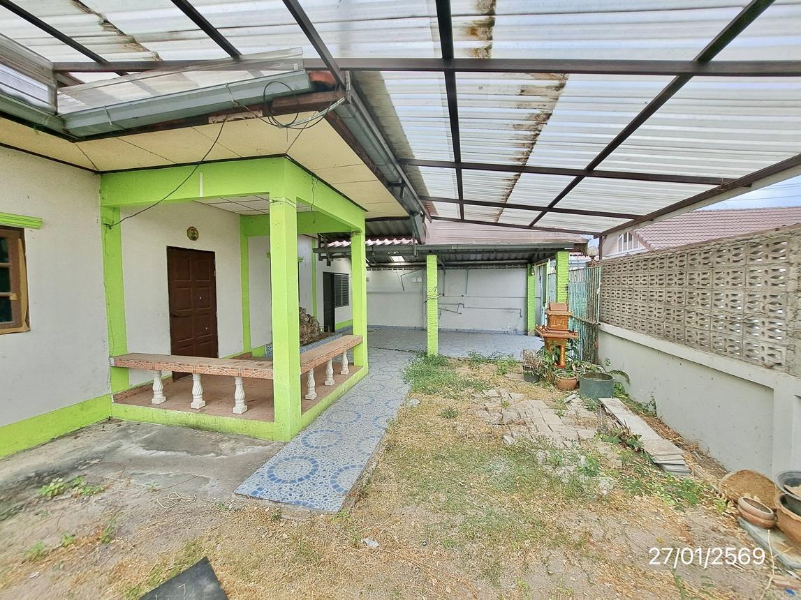 picture HOME for sale  Bo Win Si Racha Chonburi - 30/38